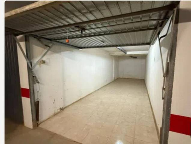 Garaje en Alquiler en Calle Chinchorro, 18 en Los Narejos - Punta Calera