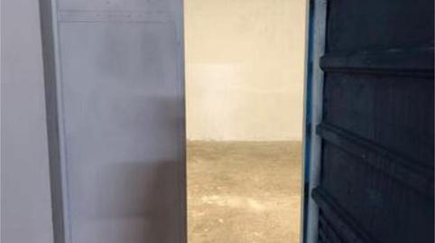 Traster de lloguer a Alfonso XIII, Melilla - imatge 3 Foto 3 de Traster de lloguer a Alfonso XIII, Melilla