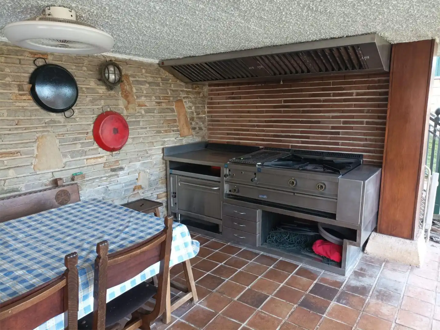 Casa o chalet en venta en Avenida Vizcaya, 16, Ayegui / Aiegi Cocina de Casa o chalet en venta en Ayegui / Aiegi con Aire acondicionado, Terraza y Piscina