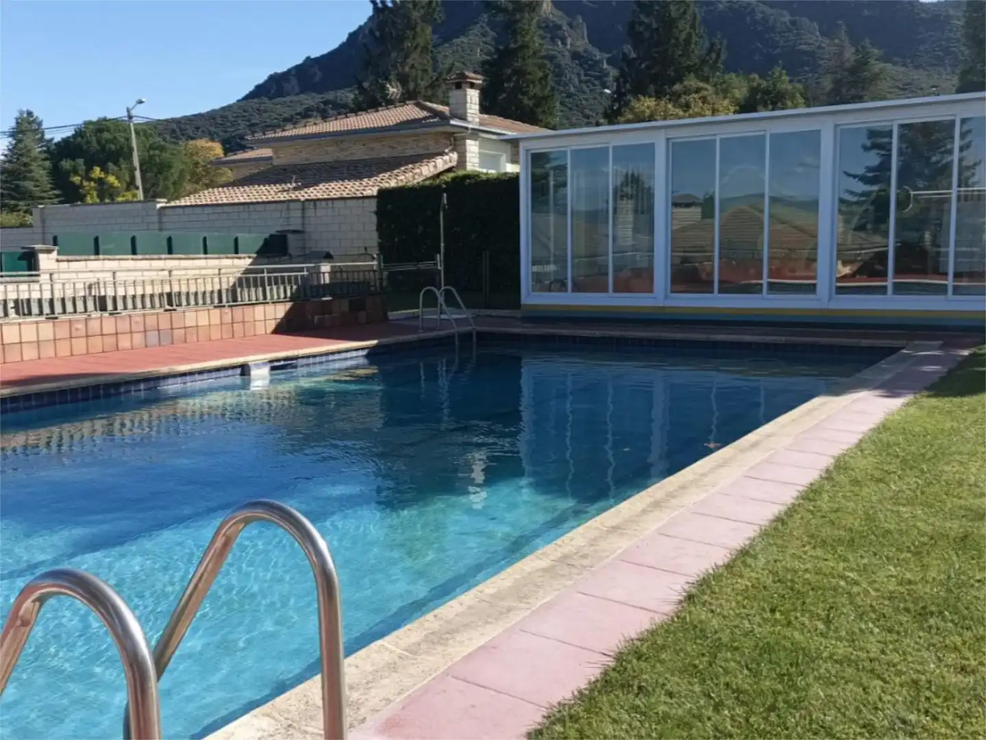Casa o chalet en venta en Avenida Vizcaya, 16, Ayegui / Aiegi Piscina de Casa o chalet en venta en Ayegui / Aiegi con Aire acondicionado, Terraza y Piscina