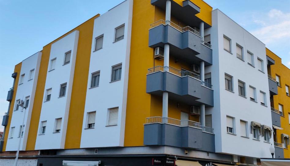 Flat to rent in Calle Villamesias, 7, Este, Badajoz - image 1 Photo 1 of Flat to rent in Calle Villamesias, 7, Este, Badajoz