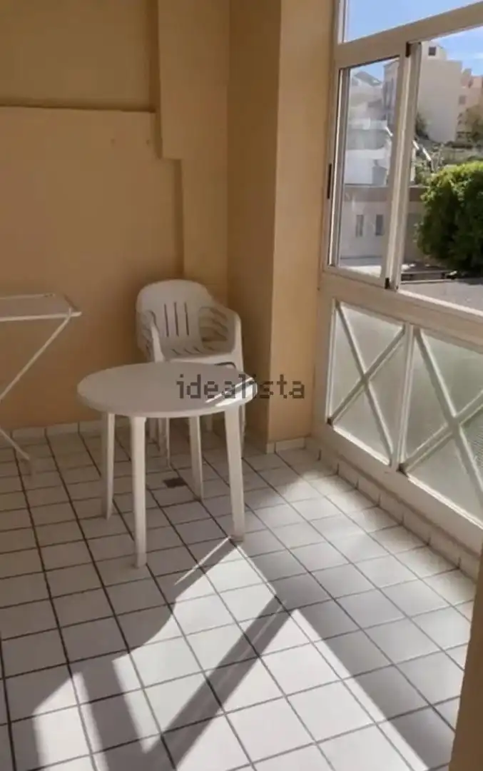 Habitación en Plaza de la Constitución, 1, Viator Terraza de Piso para compartir en Viator con Aire acondicionado, Terraza y Amueblado