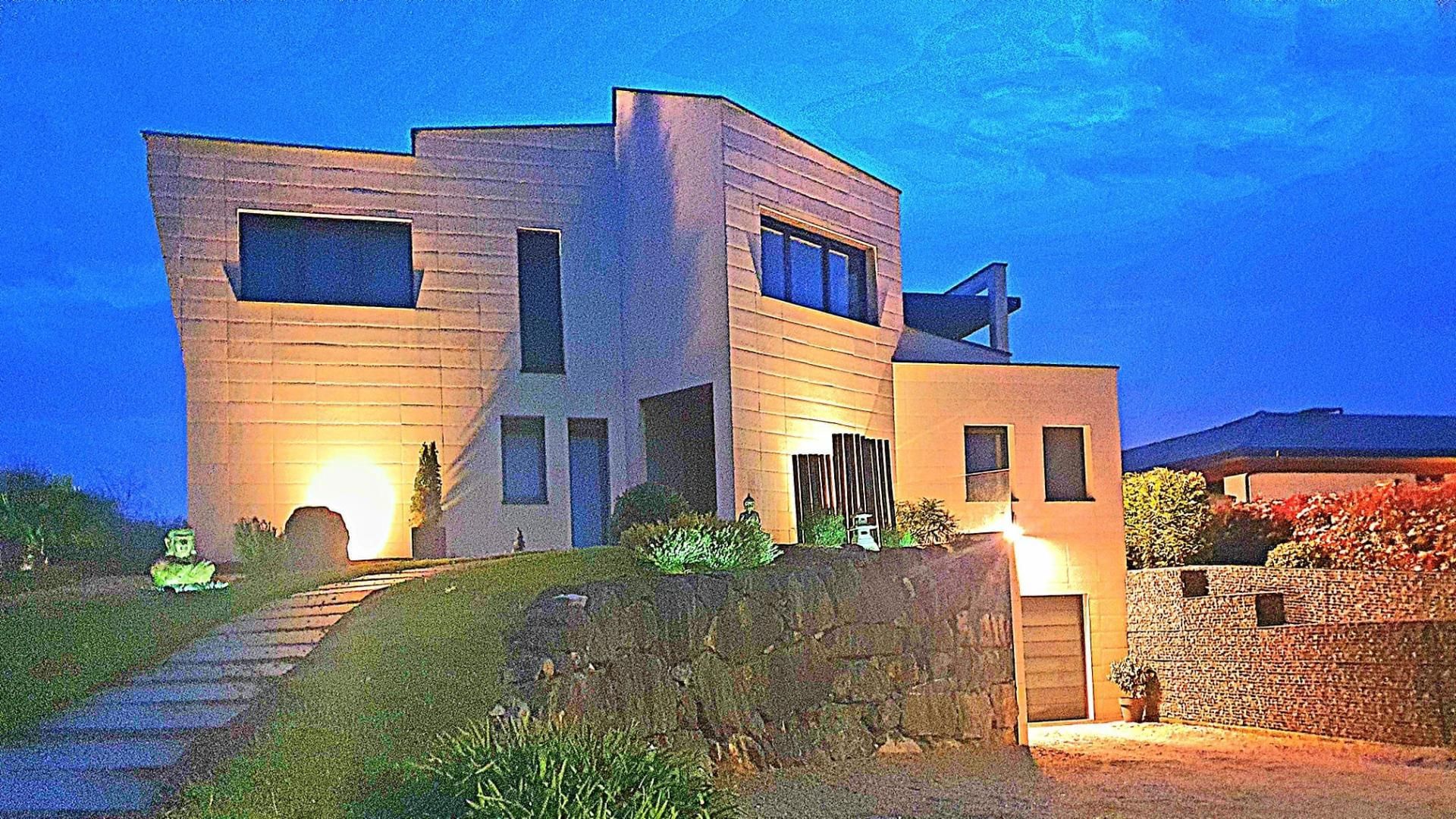 House or chalet for sale in Camino del Río, 289, Cabueñes Exterior view of House or chalet for sale in Gijón with Terrace