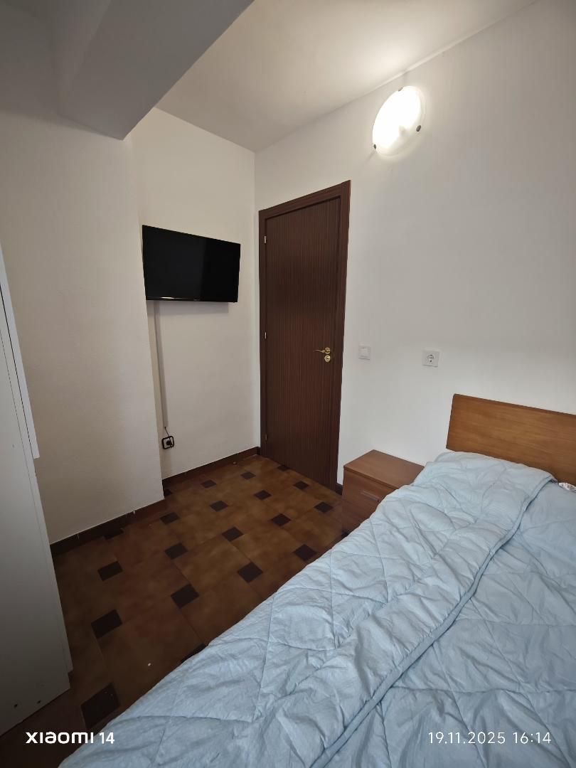 Apartment to share in Carrer los Almendros, 24, Zona Pueblo Apartment to share in Carrer los Almendros, 24, Zona Pueblo