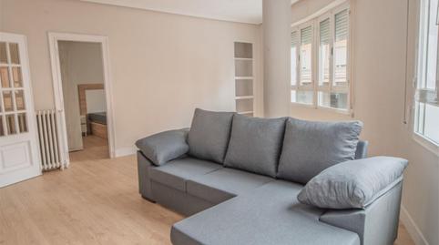 Photo 2 of Flat for sale in Avenida Valdés, 40, Centro, León