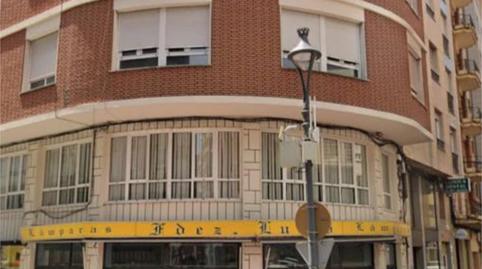 Photo 4 of Flat for sale in Avenida Valdés, 40, Centro, León