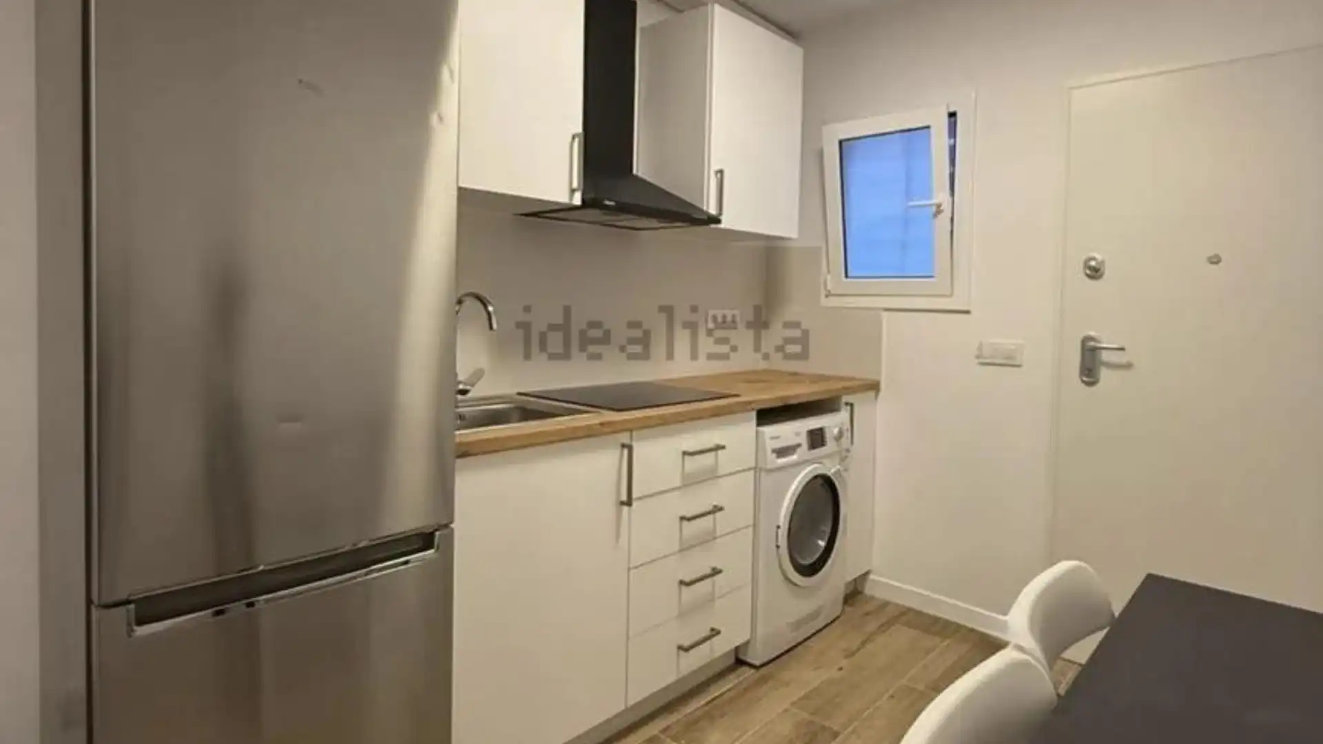 Local en venta en Carrer de Rafael Campalans, 120, La Torrassa Cocina de Local en venta en L'Hospitalet de Llobregat