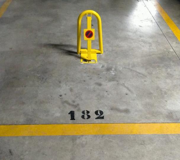 Garage to rent in Avenida Gamonal, 8b, Parque de la Paloma, Málaga - image 1 Photo 1 of Garage to rent in Avenida Gamonal, 8b, Parque de la Paloma, Málaga