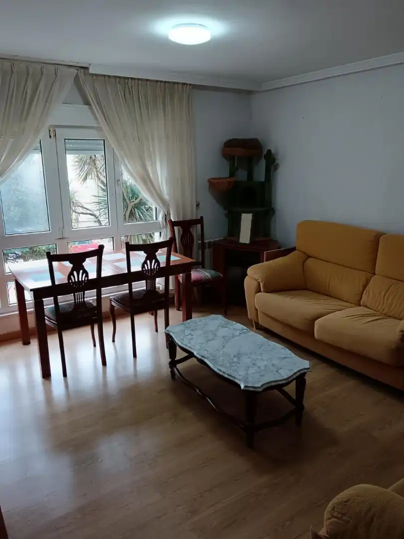 Sala de estar de Piso en venta en Oviedo 