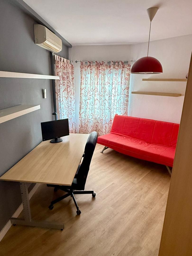 Flat to rent in Calle del Conde de Aranda, 49, Plaza de Toros Living room of Flat to rent in Zaragoza Capital with Air Conditioner, Heating and Storage room