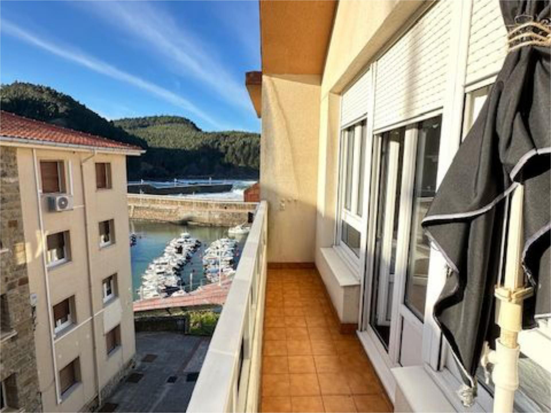 Attic for sale in Portugane Kalea, 8, Lemoiz Balcony of Attic for sale in Lemoiz with Heating, Parquet flooring and Terrace