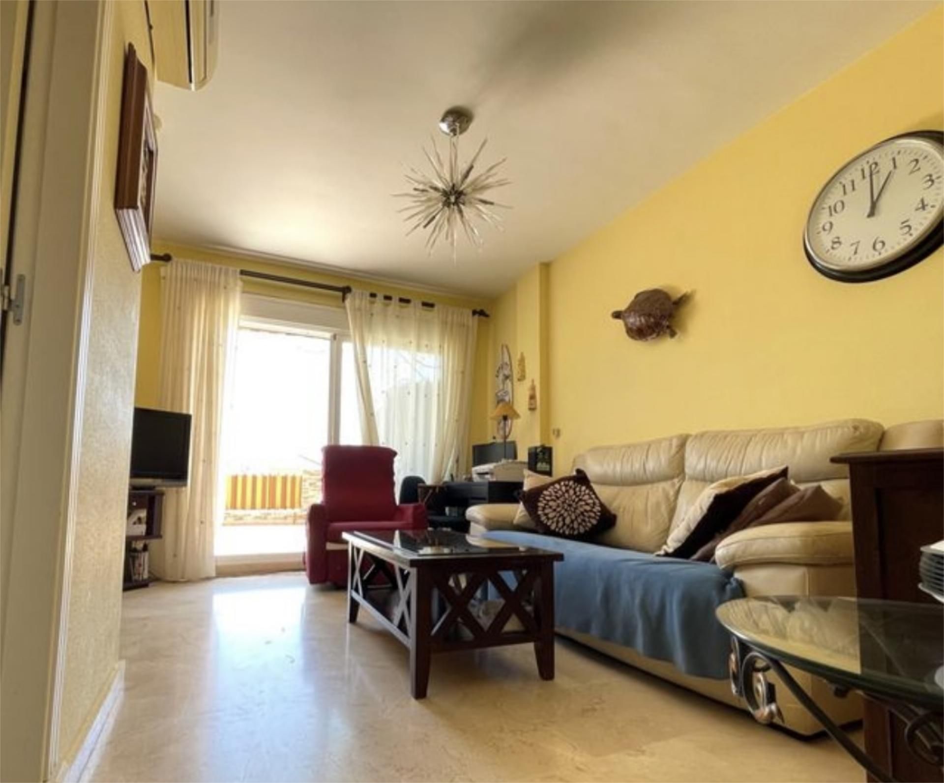Living room of Flat to rent in Casares  with Air Conditioner, Terrace and Furnished