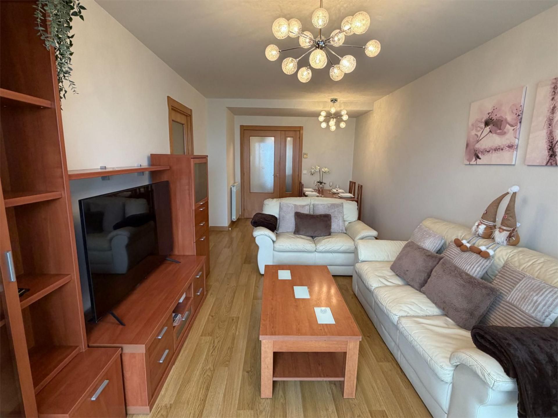 Living room of Flat to rent in Tudela  with Air Conditioner, Heating and Furnished