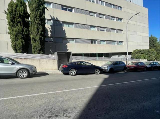 Piso en Alquiler en Calle de Aramayona, 22 en Rejas