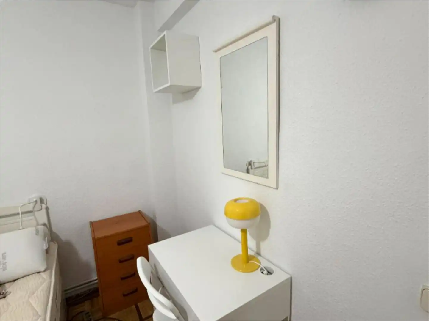 Zimmer in Calle San Blas, 8, Villayuventus - Renfe Schlafzimmer von Wohnung zur untervermieten in Parla mit Klimaanlage, Heizung und Parkett
