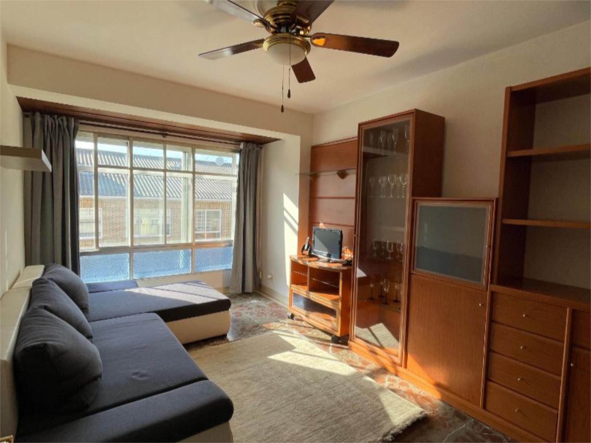 Pis de lloguer a Rúa Ponzos, 38, Zona Ultramar Dormitori de Pis de lloguer en Ferrol