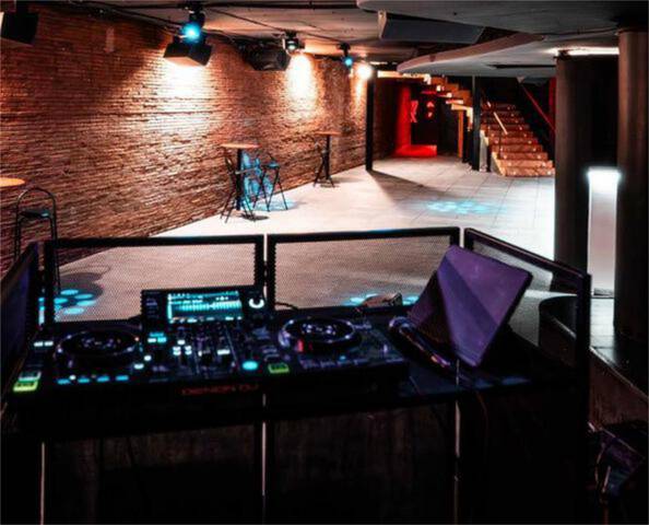 Local comercial en Alquiler en Vallehermoso