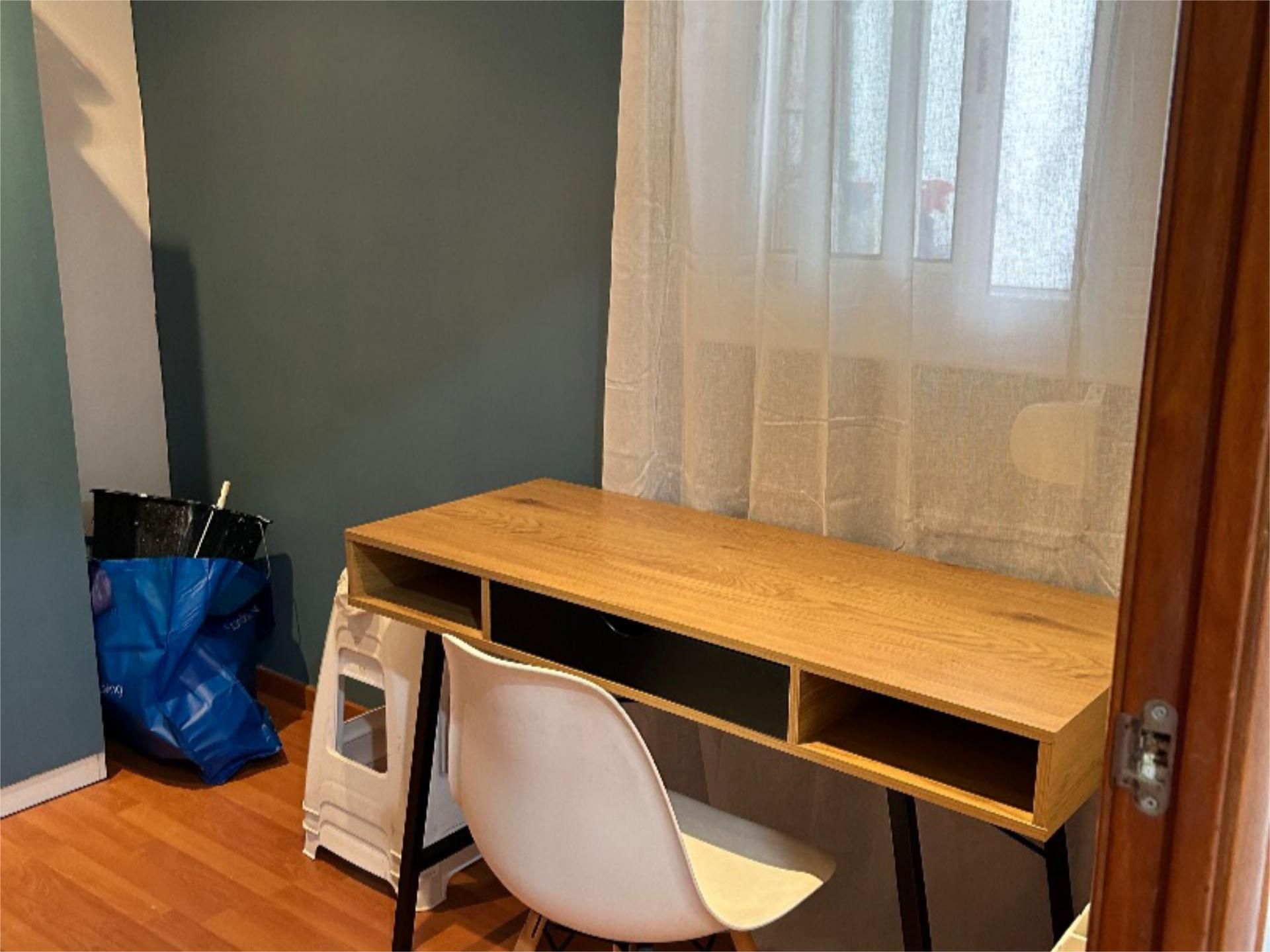 Bedroom of Flat to rent in  Barcelona Capital  with Air Conditioner, Heating and Parquet flooring