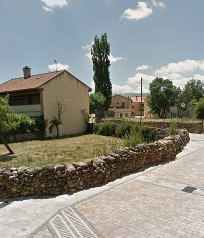 Terreno residencial en Venta en Calle de la Iglesia, 2 en Pinilla del Valle