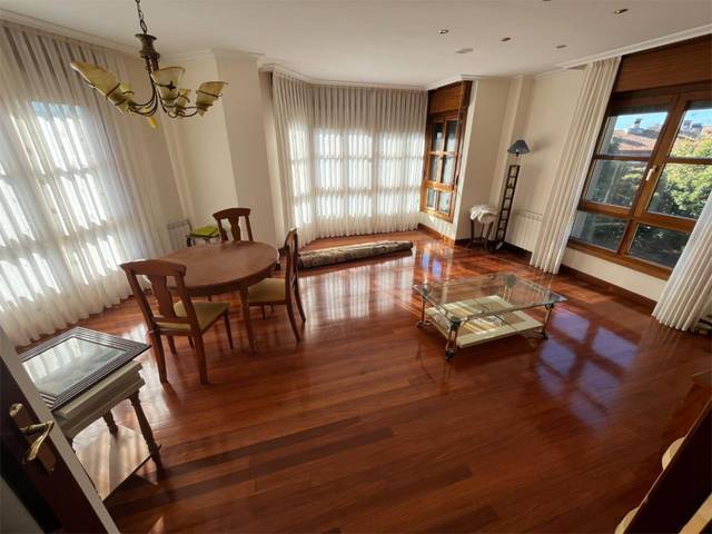 Piso en Alquiler en Calle Orbón, 3 en Les Mestes