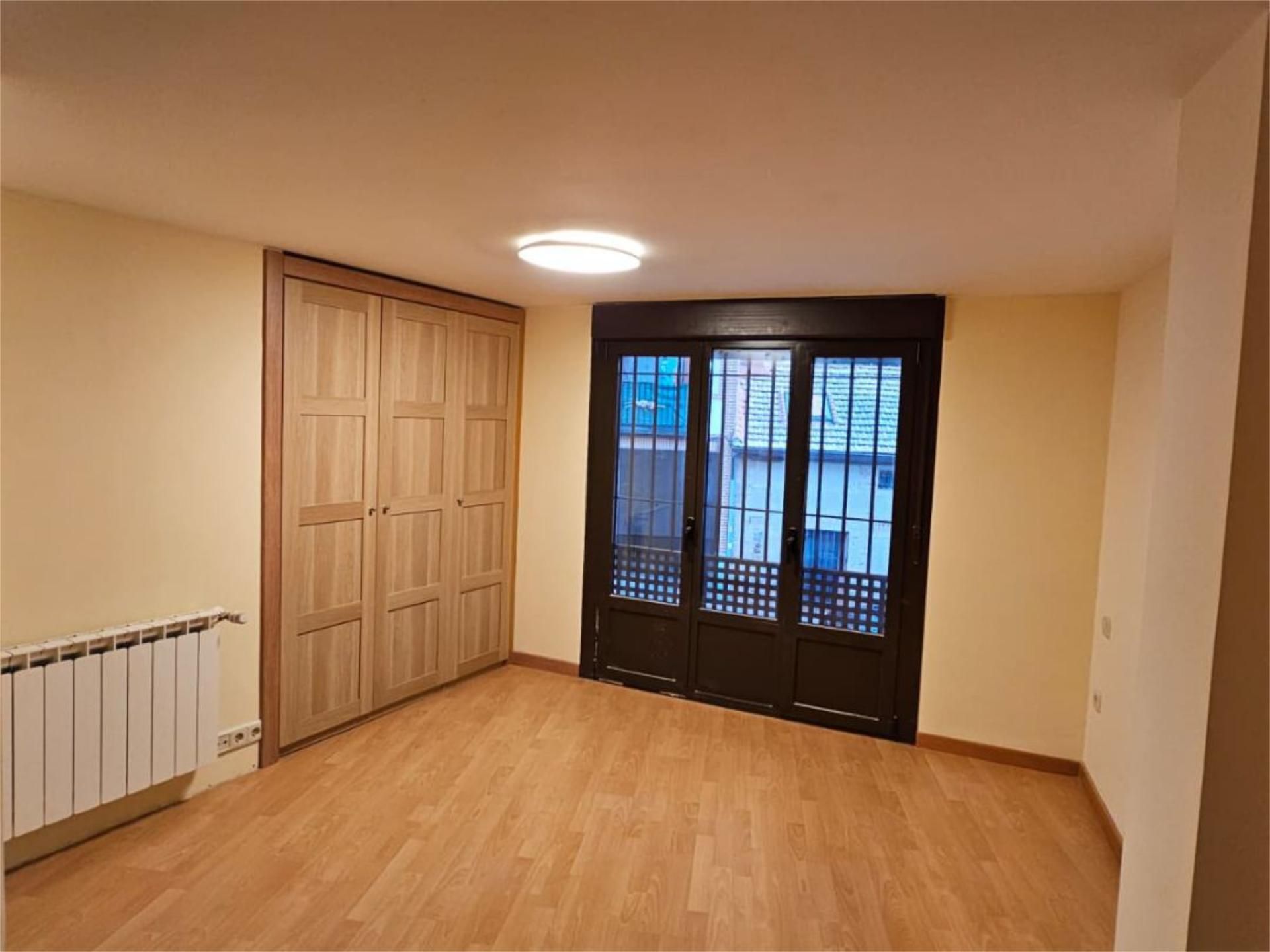 Pis de lloguer a Calle de la Peña, 11, Algete Centro Pis de lloguer en Algete amb Calefacció, Parquet i Traster