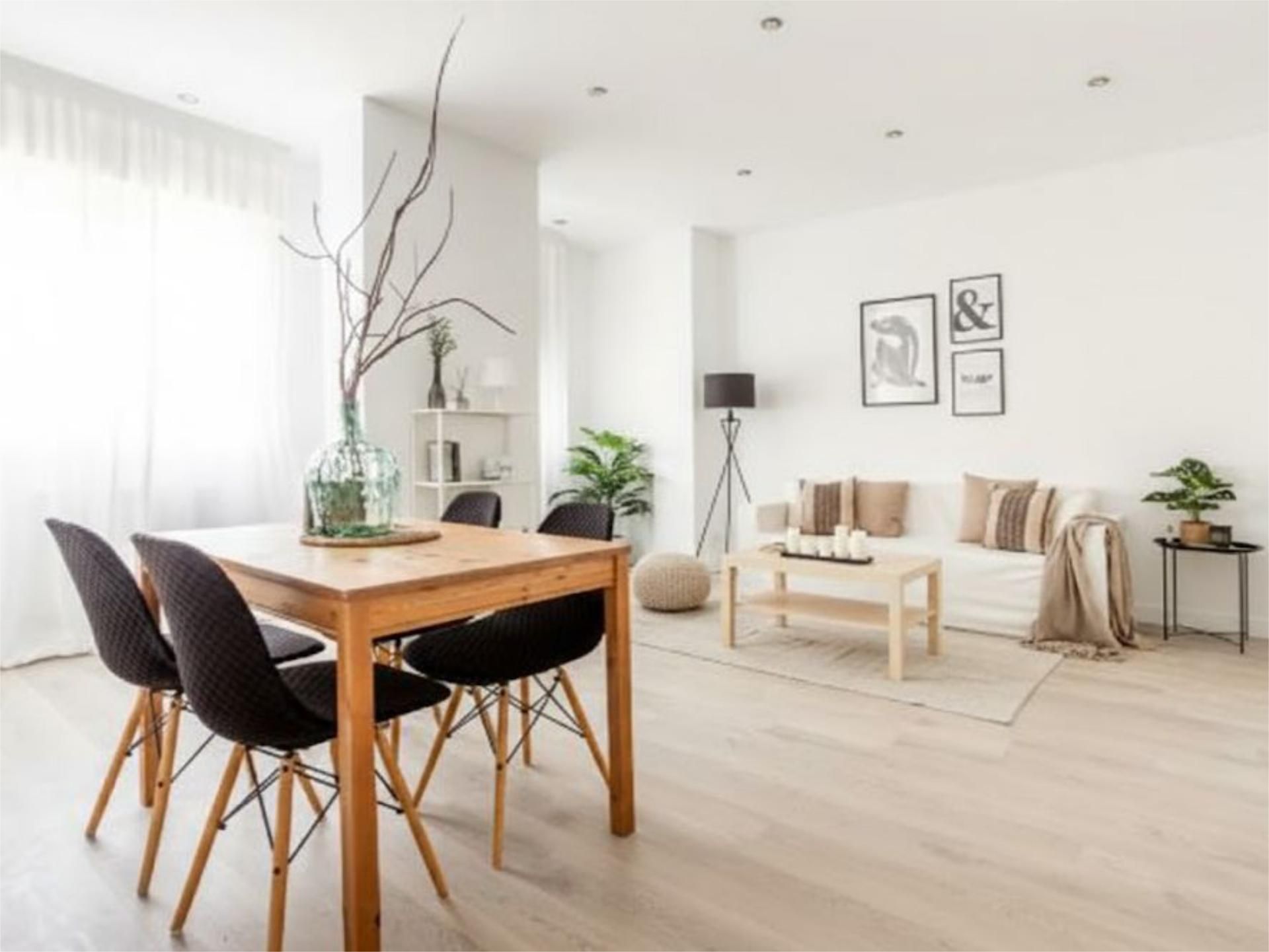 Sala de estar de Piso en venta en Cuntis con Calefacción, Trastero y Amueblado