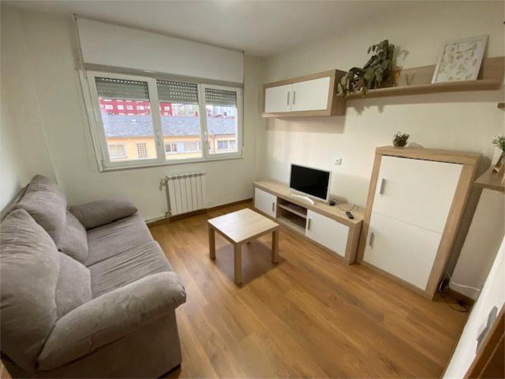 Apartament de lloguer a A Milagrosa Apartament de lloguer a A Milagrosa