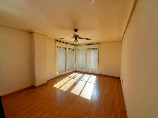 Piso en Venta en Carrer de la Purisima, 50 en Torrellano