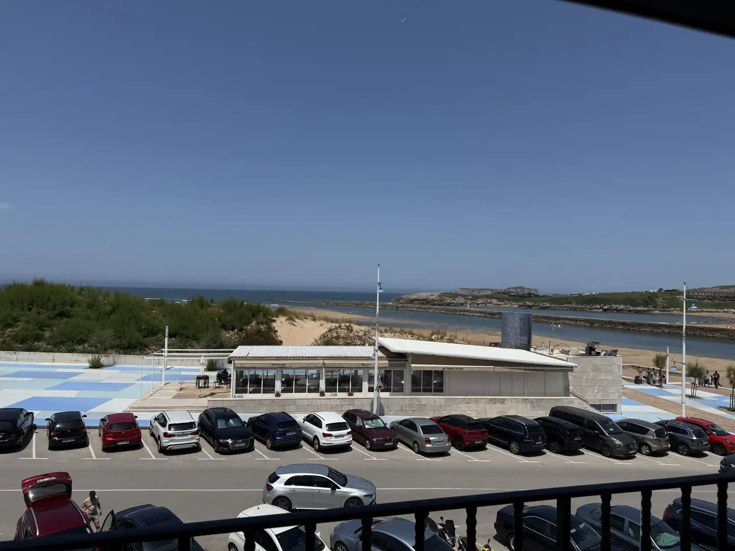 Parkplatz von Wohnung zur Miete in Suances mit Terrasse und Balkon