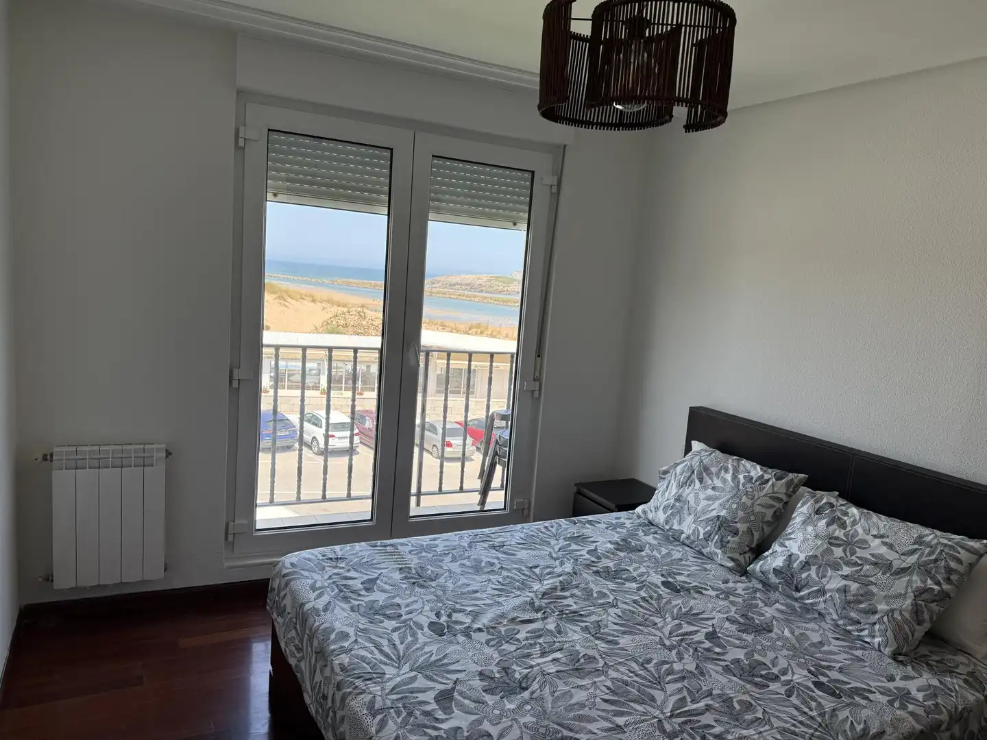 Schlafzimmer von Wohnung zur Miete in Suances mit Terrasse und Balkon