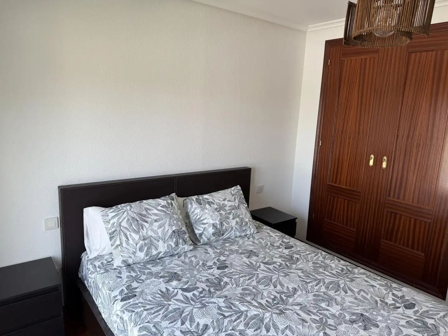 Schlafzimmer von Wohnung zur Miete in Suances mit Terrasse und Balkon