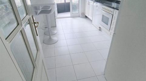 Piso en venta en Avenida Fonteculler, 18, Portádego - Vilaboa Norte, A Coruña - imagen 2 Foto 2 de Piso en venta en Avenida Fonteculler, 18, Portádego - Vilaboa Norte, A Coruña