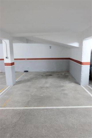 Garaje en Alquiler en Casco Histórico