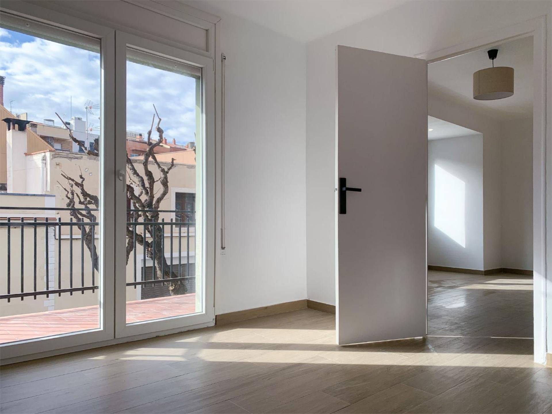 Flat to rent in Carrer del Mig, 18, Centre