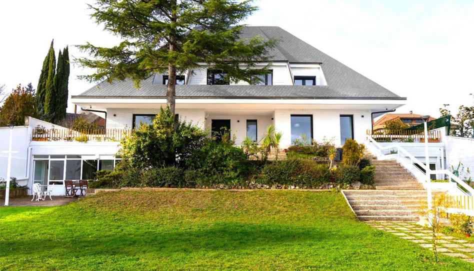 House or chalet for sale in Uleta Kalea, 6, Mendizorrotza - Armentia, Araba - Álava - image 1 Photo 1 of House or chalet for sale in Uleta Kalea, 6, Mendizorrotza - Armentia, Araba - Álava