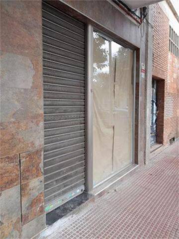 Local comercial en Alquiler en Val