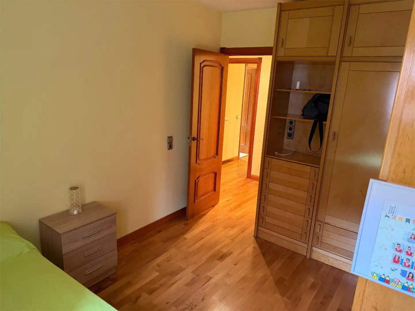 Piso en venta en Avenida de Portugal, 33, El Carrascal Habitación de Piso en venta en Leganés con Aire acondicionado, Calefacción y Jardín privado