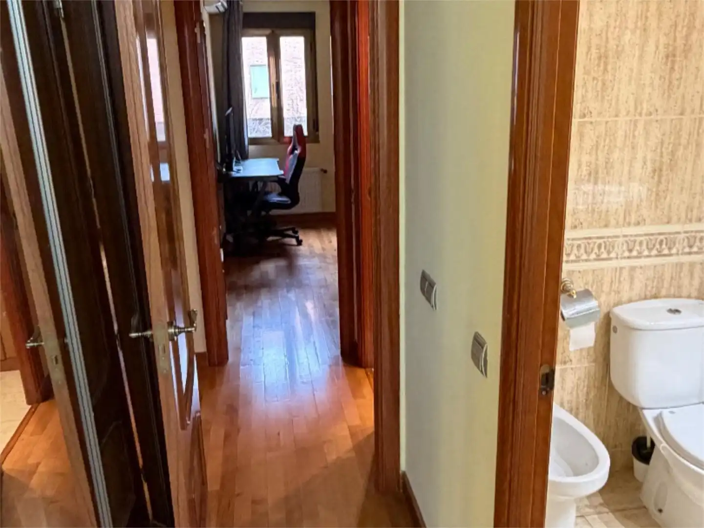 Piso en venta en Avenida de Portugal, 33, El Carrascal Piso en venta en Leganés con Aire acondicionado, Calefacción y Jardín privado