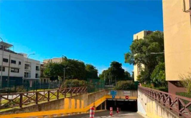 Garaje en Alquiler en Barrio León