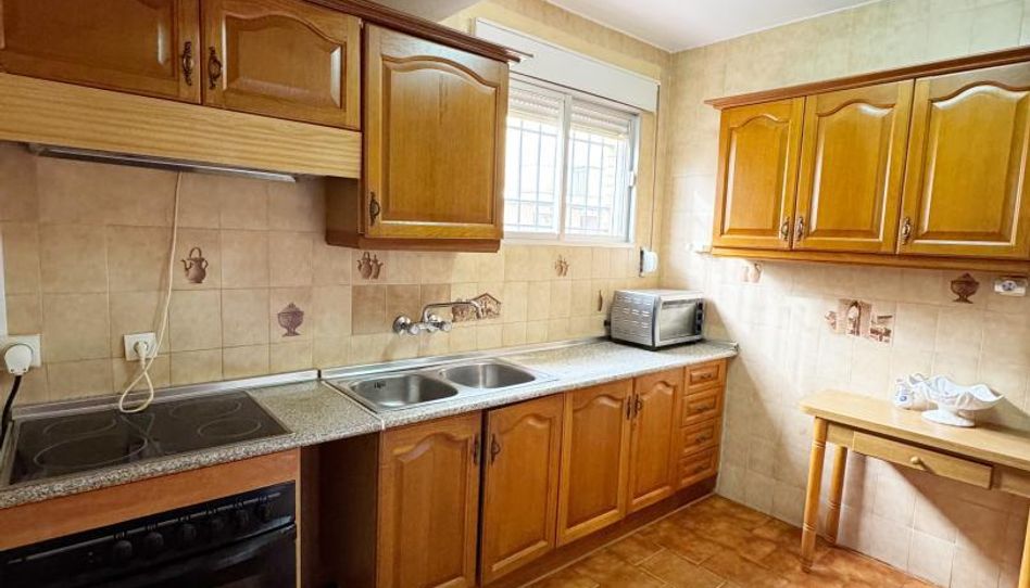 Casa adosada en venta en Calle Nuestra Señora de la Amargura, 24, Brenes, Sevilla - imagen 1 Foto 1 de Casa adosada en venta en Calle Nuestra Señora de la Amargura, 24, Brenes, Sevilla