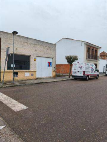 Local comercial en Alquiler en Puebla de la Calzada