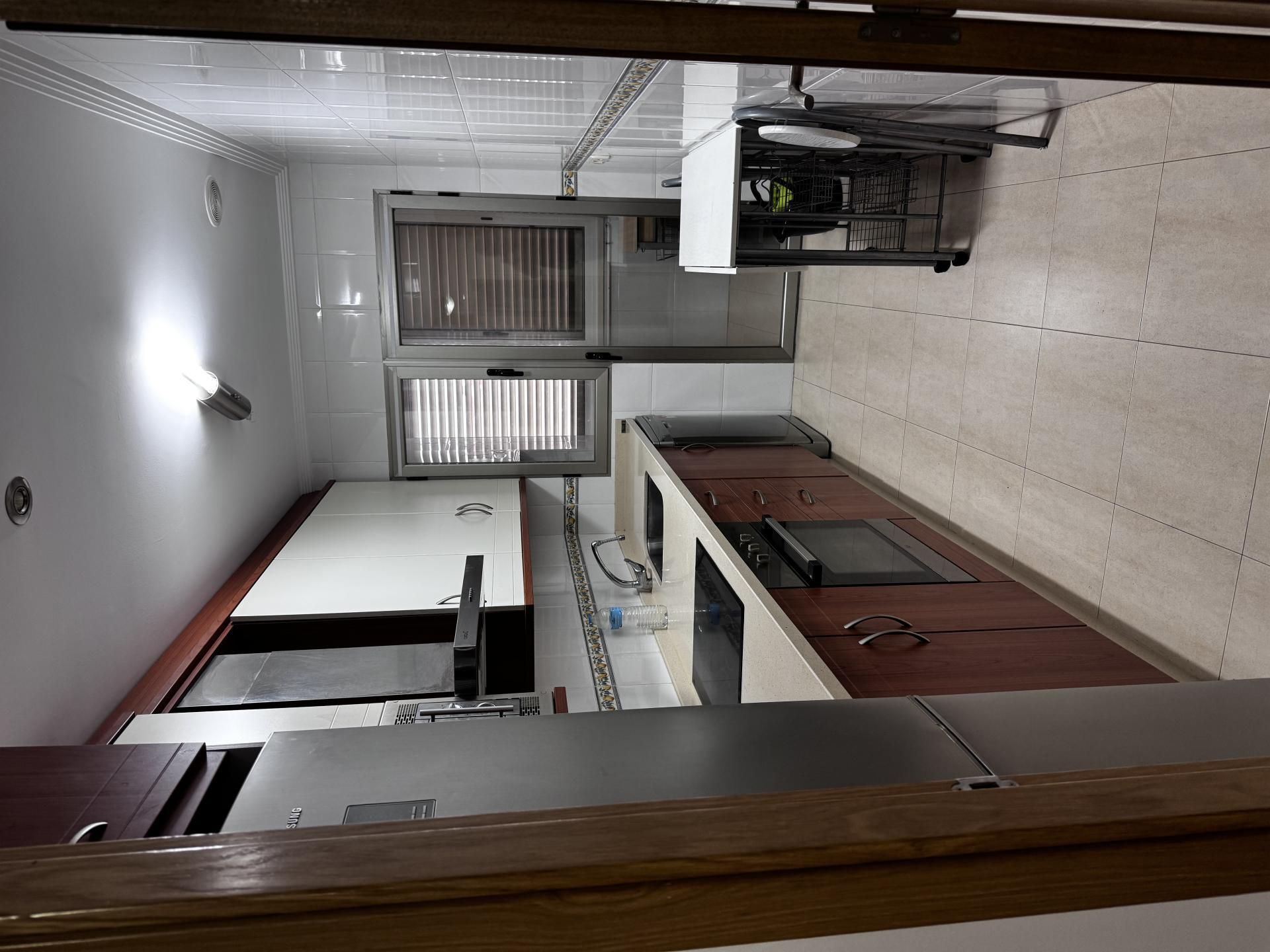 Pis de lloguer a Calle el Bonillo, 8, La Roda Cuina de Pis de lloguer en La Roda amb Balcó