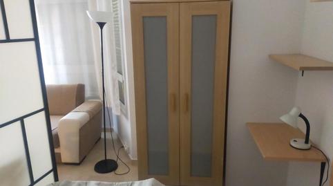 Estudio de alquiler en Calle del Bolillero, 33, Segunda Fase, Madrid - imagen 3 Foto 3 de Estudio de alquiler en Calle del Bolillero, 33, Segunda Fase, Madrid