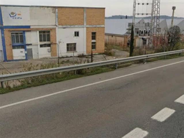 Local comercial en Alquiler en Vial a, 54 en Parque del Queiles