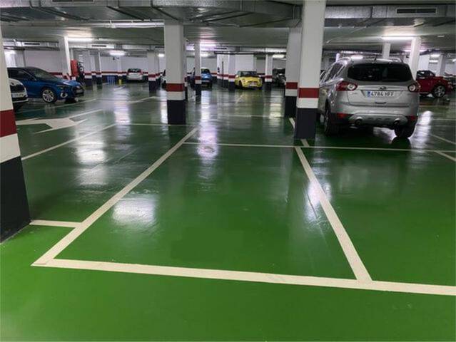 Garaje en Alquiler en Centro - La Vega Alta