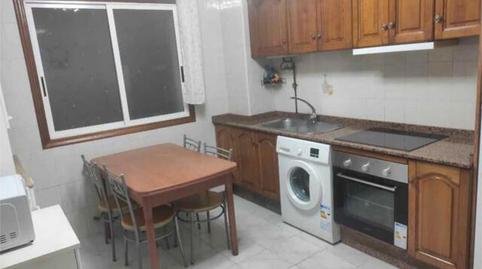 Foto 3 de Piso de alquiler en Campus Norte - San Caetano, A Coruña