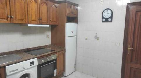 Foto 4 de Piso de alquiler en Campus Norte - San Caetano, A Coruña