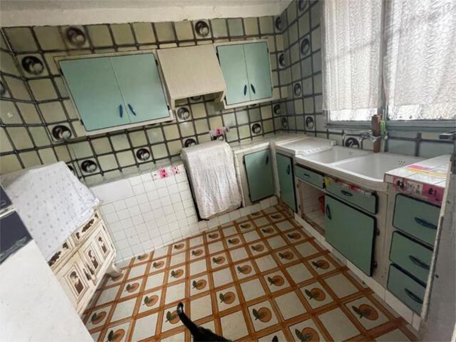 Casa adosada en venda a Urbanitzacions i Pedanies Nord Cuina de Casa adosada en venda en Alzira amb Piscina