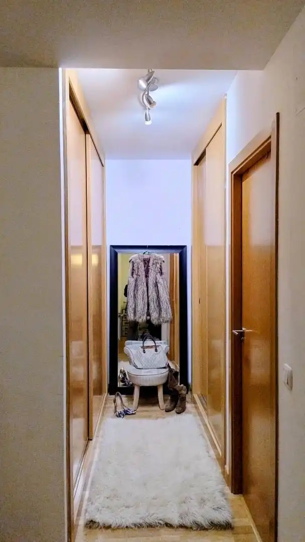 Room in Calle Arousa, 46, Las Castañeras - Bulevar