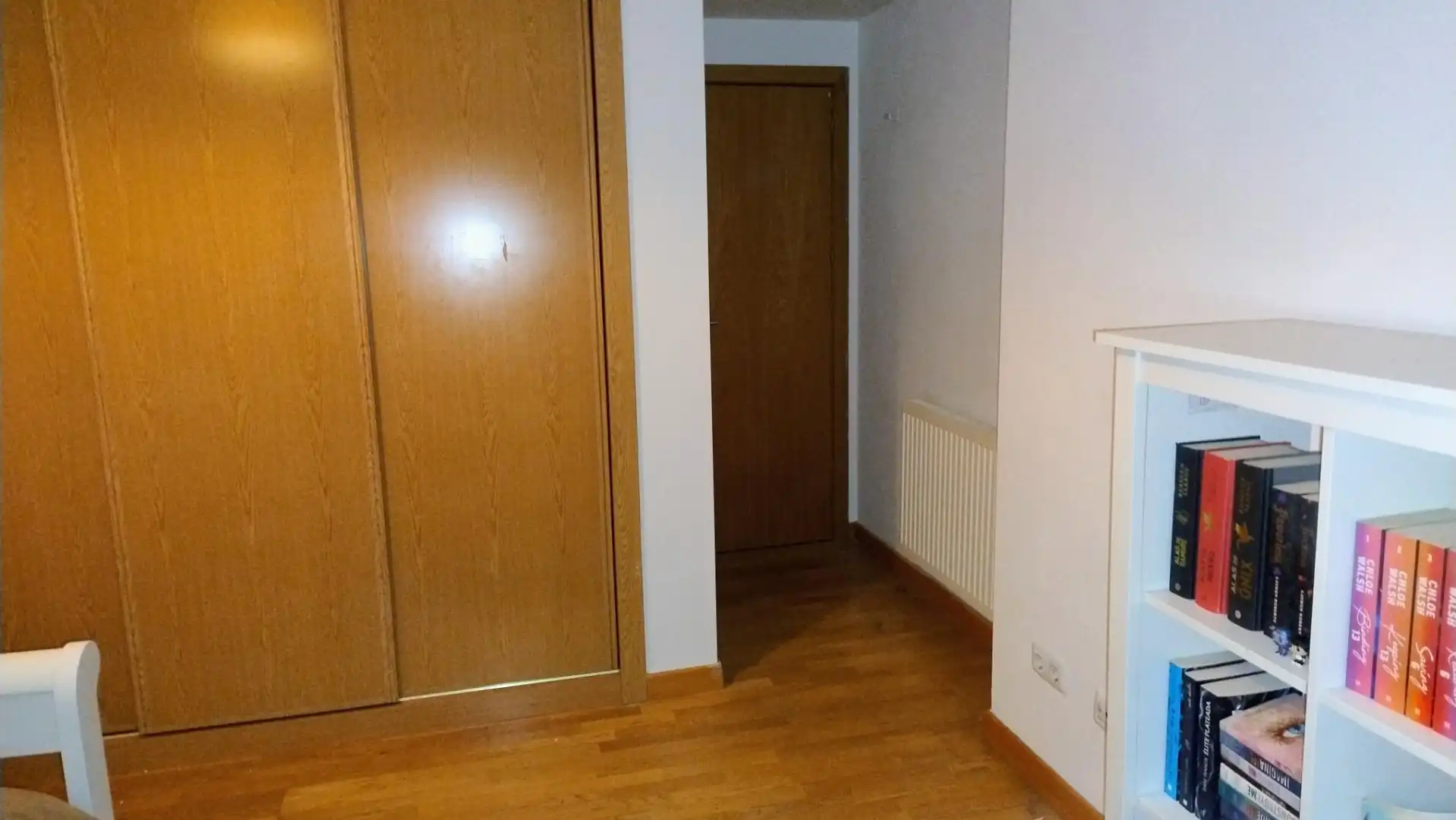 Room in Calle Arousa, 46, Las Castañeras - Bulevar